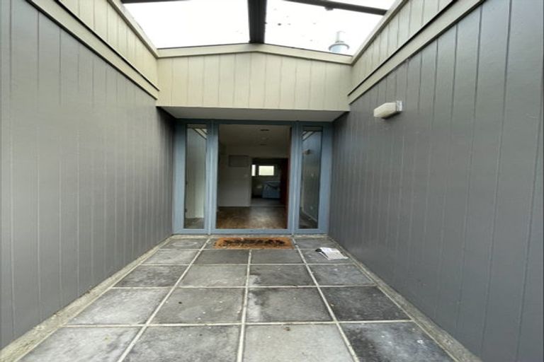Photo of property in 28 Horotane Valley Road, Heathcote Valley, Christchurch, 8022