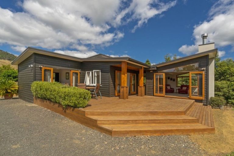 Photo of property in 366 Kaimarama Road, Kaimarama, Whitianga, 3591
