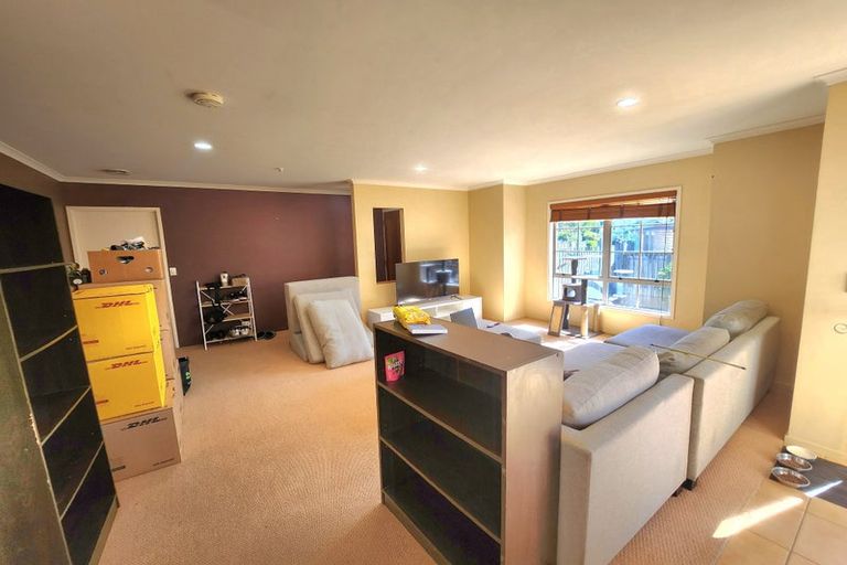 Photo of property in 14 Aviara Court, Northpark, Auckland, 2013