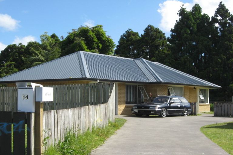 Photo of property in 14 Corkill Place, Papakura, 2110