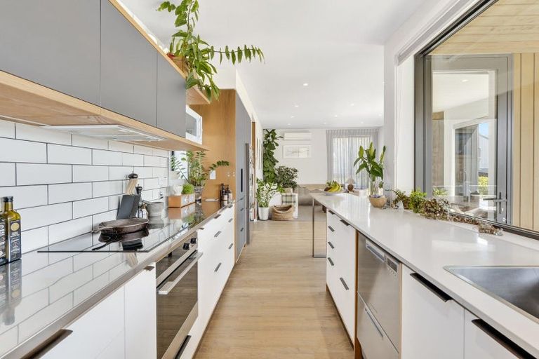 Photo of property in 26 Stackbrae Avenue, Wanaka, 9305