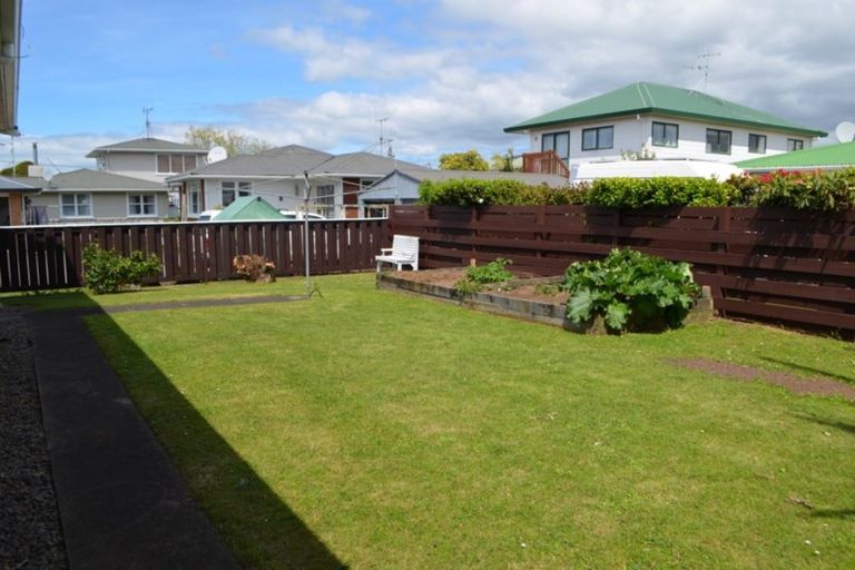 Photo of property in 3 Keilor Road, Otumoetai, Tauranga, 3110