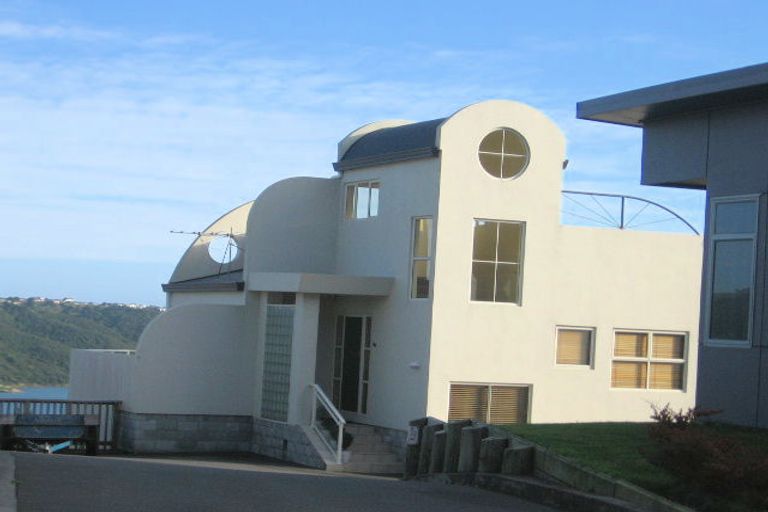 Photo of property in 8 Cromarty Place, Papakowhai, Porirua, 5024