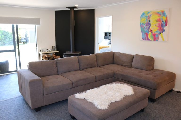 Photo of property in 35 Sherwill Street, Feilding, 4702