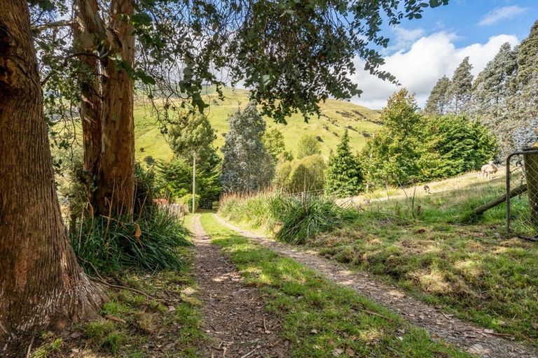 Photo of property in 8 Shadbolts Road, Pigeon Bay, Akaroa, 7583