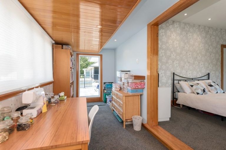 Photo of property in 1 Heaton Street, Merivale, Christchurch, 8052