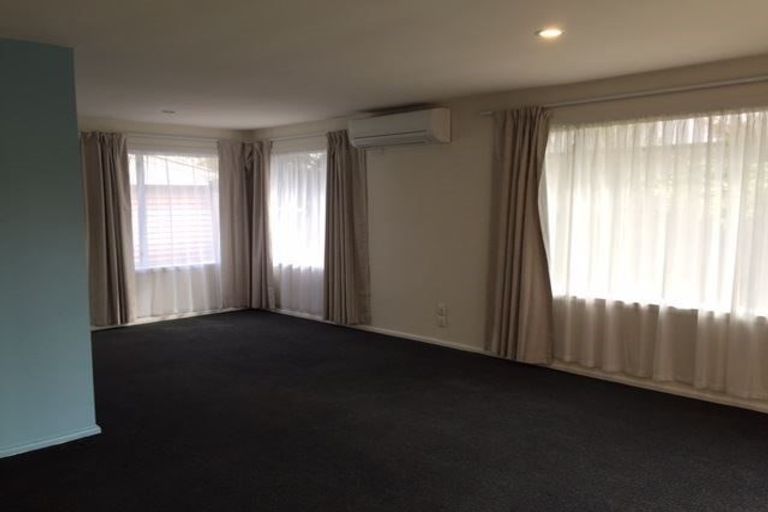 Photo of property in 59 Hounslow Street, Ilam, Christchurch, 8041