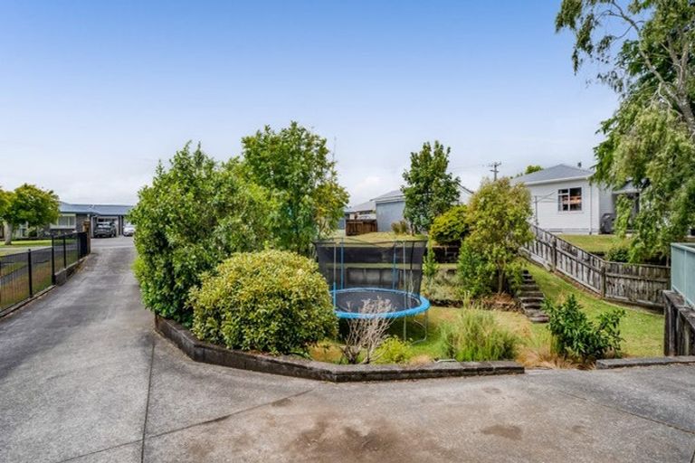 Photo of property in 8a Mahoe Street, Inglewood, 4330