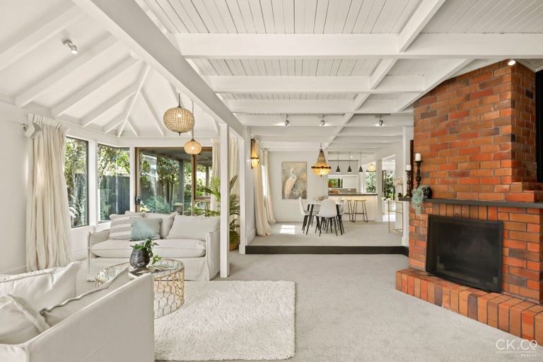 Photo of property in 32 Saint Columbans Grove, Boulcott, Lower Hutt, 5010