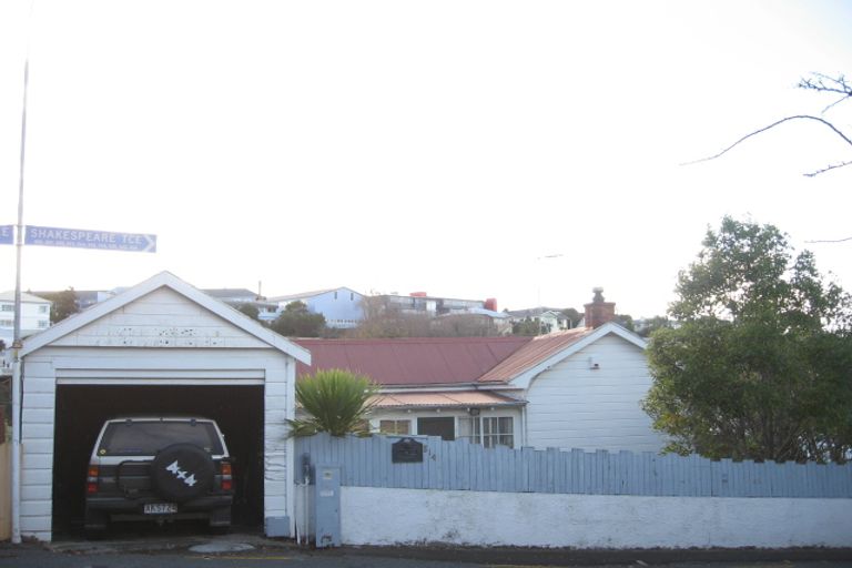 Photo of property in 514 Shakespeare Terrace, Bluff Hill, Napier, 4110