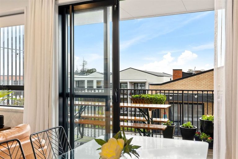 Photo of property in 301/1 Sidney Wallingford Way, Hobsonville, Auckland, 0616