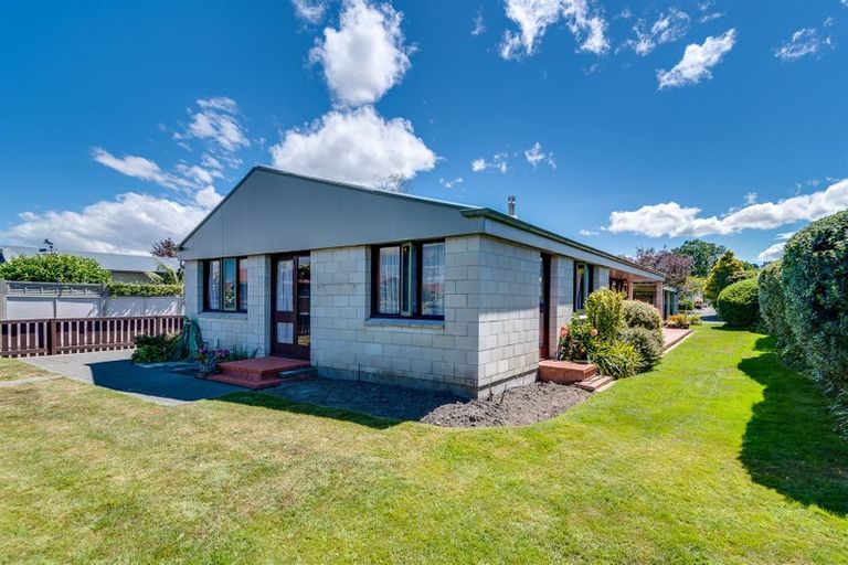 Photo of property in 13 Totara Street, Taradale, Napier, 4112