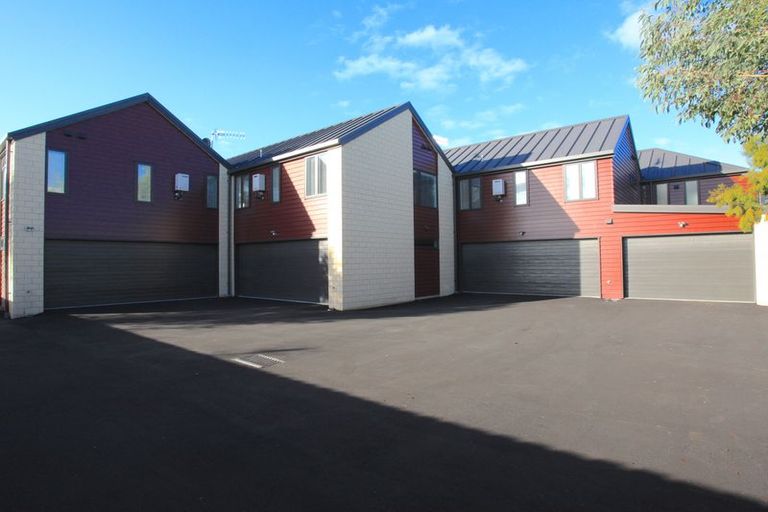 Photo of property in 2/105 Seddon Road, Frankton, Hamilton, 3204