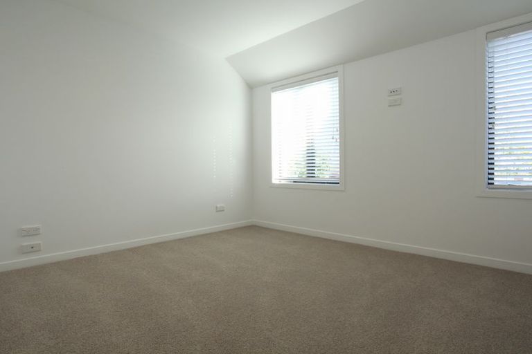 Photo of property in 2/105 Seddon Road, Frankton, Hamilton, 3204