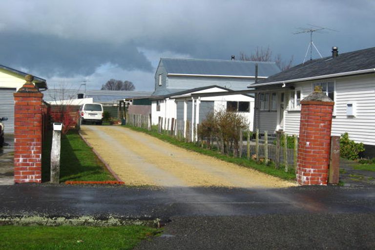 Photo of property in 31 Wyndham Street, Carterton, 5713