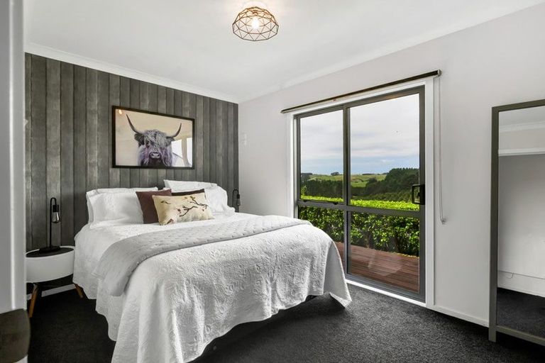 Photo of property in 281 Upland Road, Tarurutangi, New Plymouth, 4372