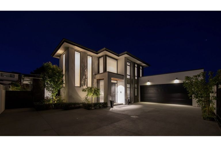 Photo of property in 67 Mansfield Avenue, St Albans, Christchurch, 8014