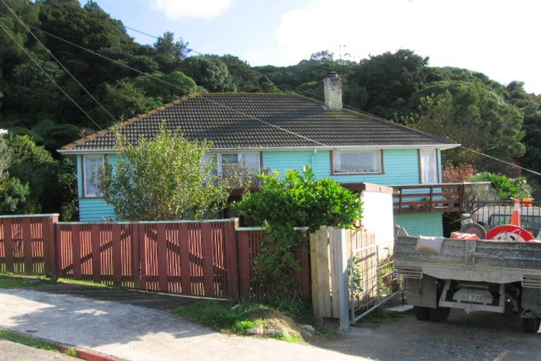 Photo of property in 20 Waiho Terrace, Elsdon, Porirua, 5022