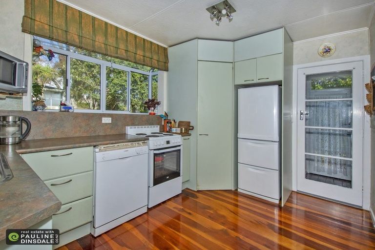 Photo of property in 17 Station Road, Te Kamo, Whangarei, 0112