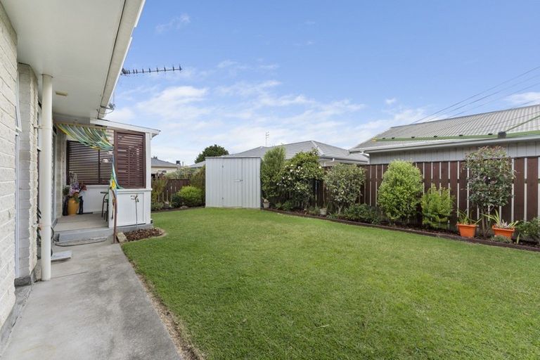 Photo of property in 15 Montgomery Street, Levin, 5510