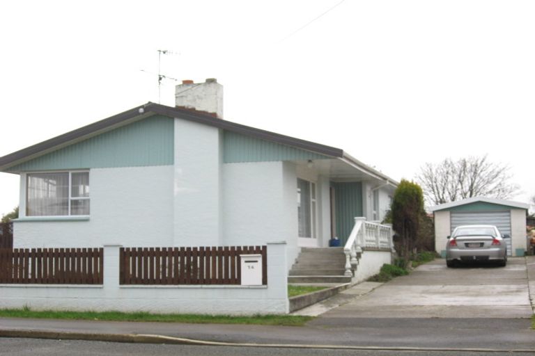 Photo of property in 74 Mcquarrie Street, Kingswell, Invercargill, 9812