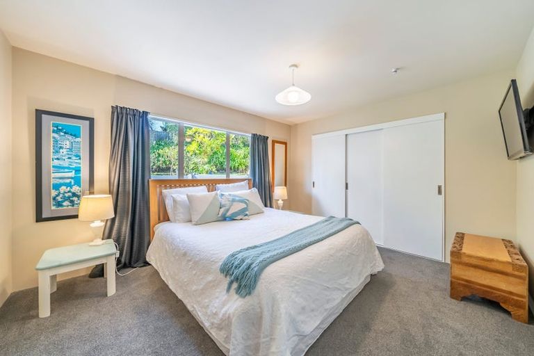 Photo of property in 20 Portage Place, Whitby, Porirua, 5024