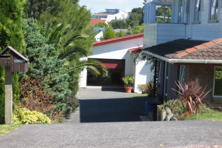 Photo of property in 3 Geoffrey Road, Torbay, Auckland, 0630