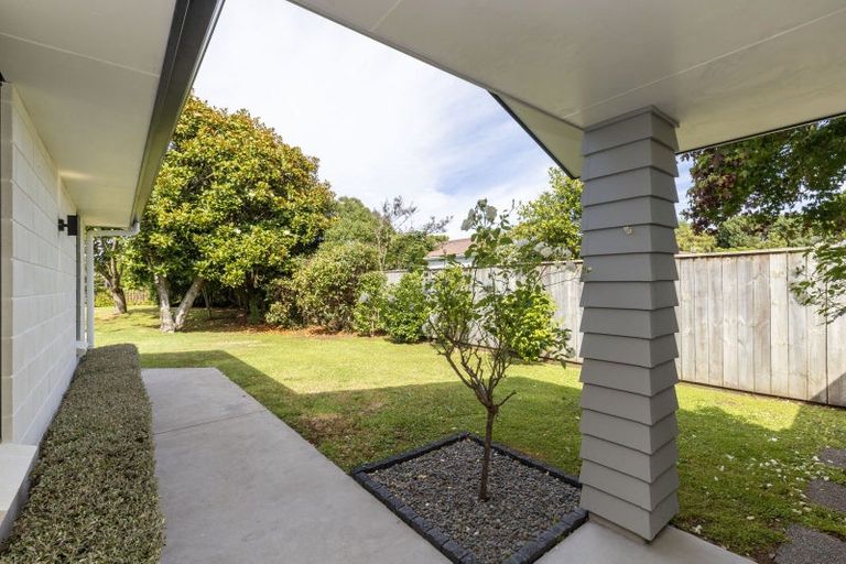 Photo of property in 14 Fiesta Grove, Raumati Beach, Paraparaumu, 5032