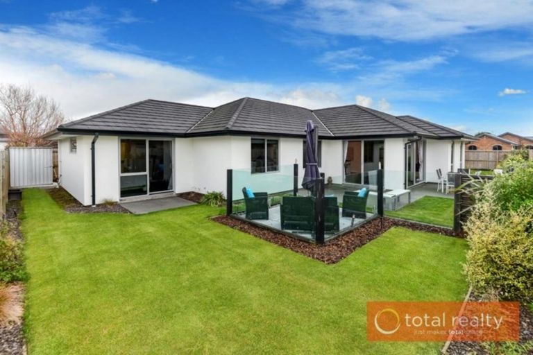 Photo of property in 33 Whincops Road, Halswell, Christchurch, 8025