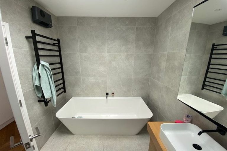 Photo of property in 19 Cass Bay Place, Cass Bay, Lyttelton, 8082