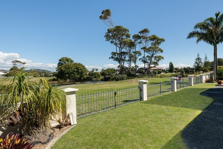 Photo of property in 11 Catalina Key, Papamoa Beach, Papamoa, 3118