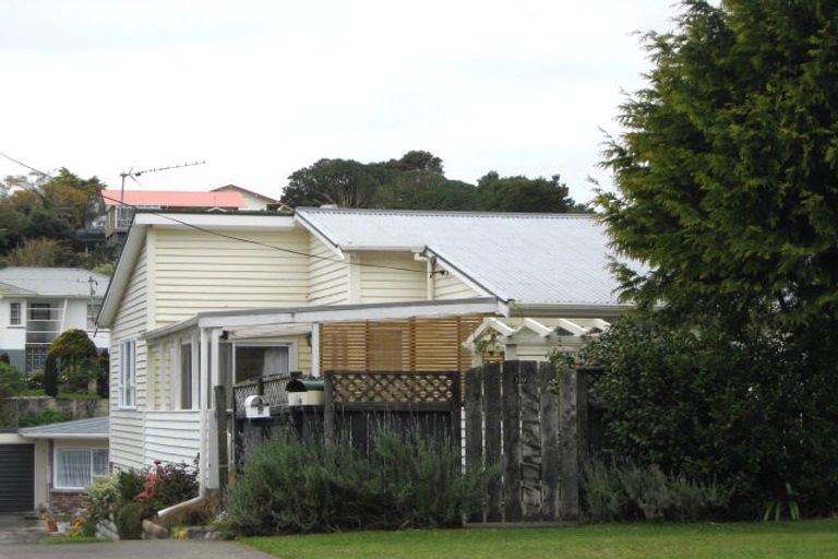 Photo of property in 2/19 Lorna Street, Lynmouth, New Plymouth, 4310
