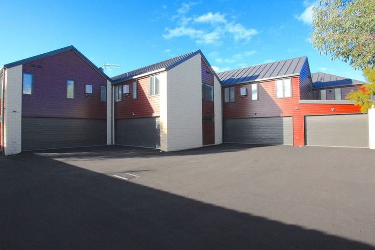 Photo of property in 4/105 Seddon Road, Frankton, Hamilton, 3204