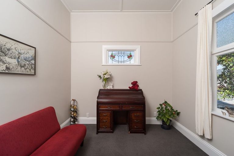 Photo of property in 18 Princess Terrace, Newtown, Wellington, 6021