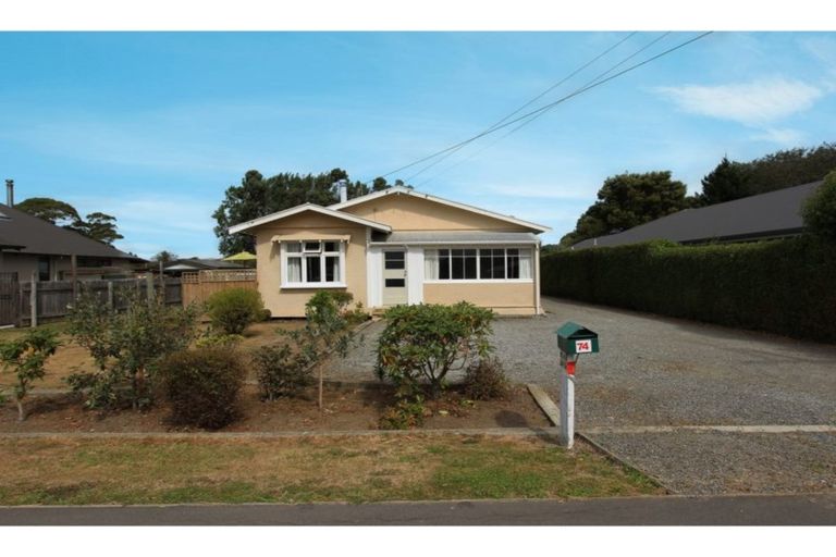 Photo of property in 74 Dillons Point Road, Islington, Blenheim, 7201