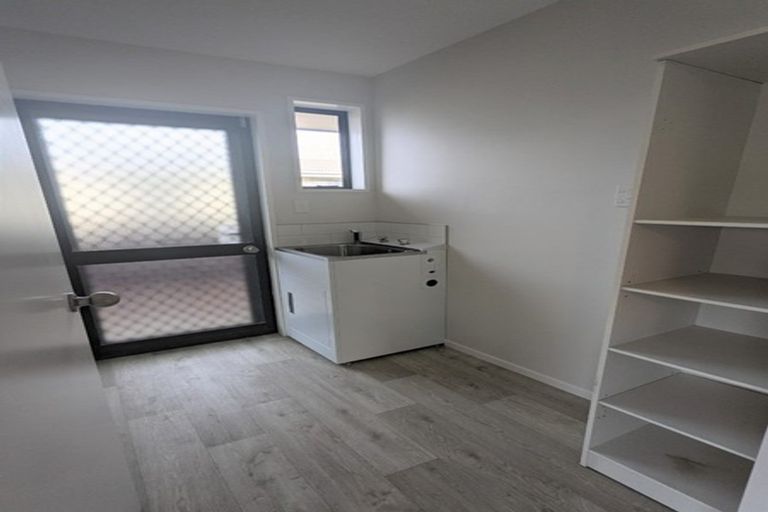 Photo of property in 1/63 Division Street, Riccarton, Christchurch, 8041