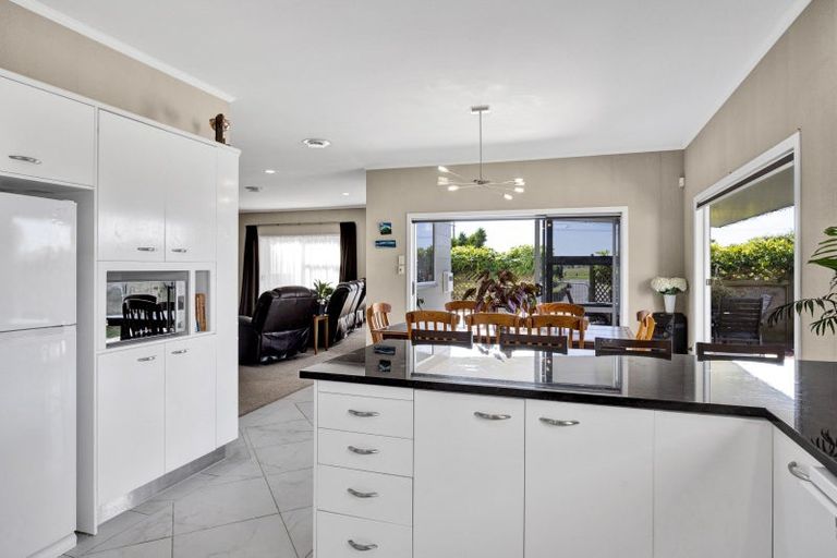 Photo of property in 160 Upper Kina Road, Oaonui, Opunake, 4681