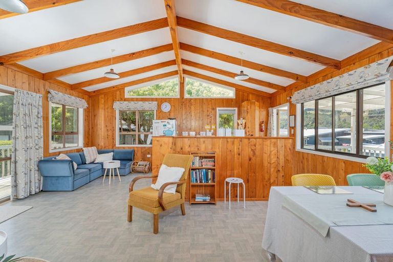 Photo of property in 45 Oyster Drive, Cooks Beach, Whitianga, 3591