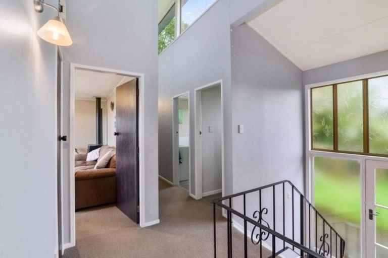 Photo of property in 8 Walnut Place, Owhata, Rotorua, 3010