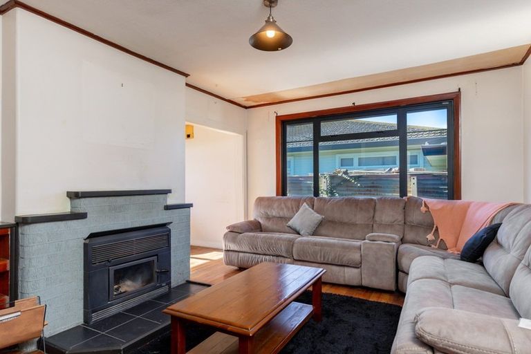 Photo of property in 111 Budge Street, Riversdale, Blenheim, 7201