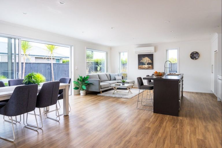 Photo of property in 8 Huka Heights Drive, Rangatira Park, Taupo, 3330