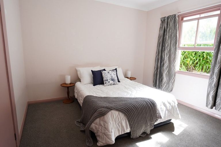 Photo of property in 30 Beach Road, Onerahi, Whangarei, 0110