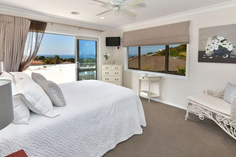 Photo of property in 101 Waldorf Crescent, Orewa, 0931