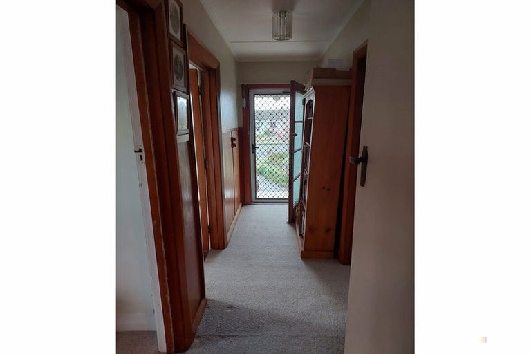 Photo of property in 8 Moorhouse Street, Waimate, 7924