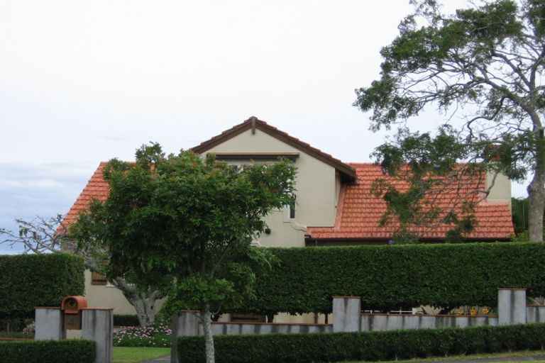 Photo of property in 4 Ranleigh Road, Mount Albert, Auckland, 1025