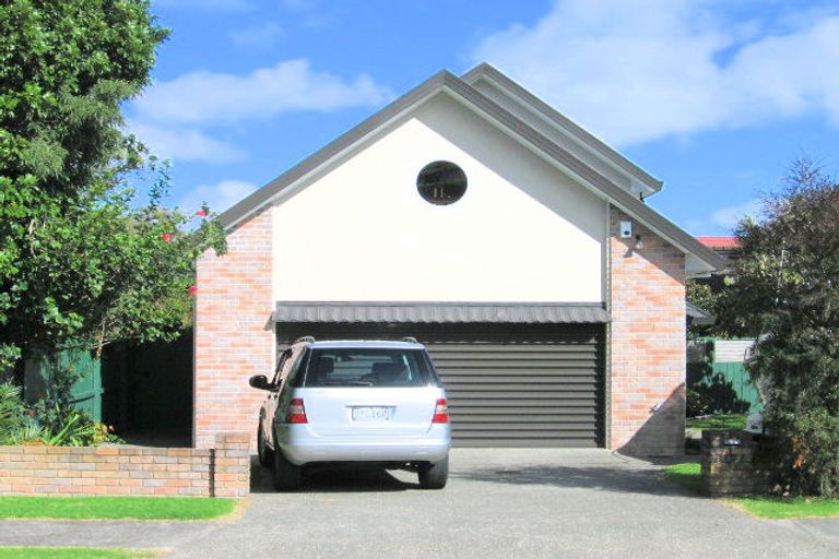 Photo of property in 2/3 Morrow Avenue, Bucklands Beach, Auckland, 2012