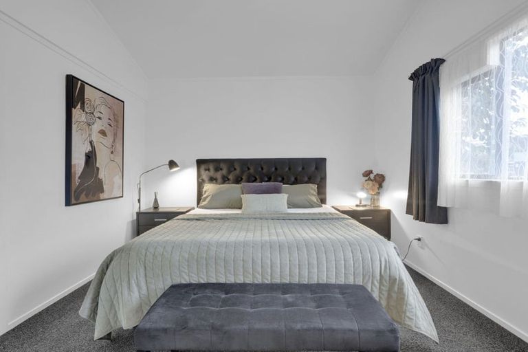 Photo of property in 20 Campbell Street, Leamington, Cambridge, 3432