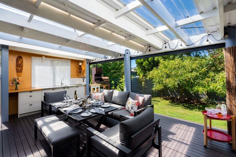 Photo of property in 9 Allens Lane, Clive, 4102