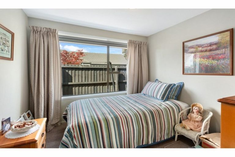 Photo of property in 46a Karnak Crescent, Russley, Christchurch, 8042