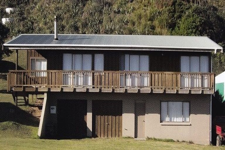 Photo of property in 81 Marine Drive, Te Kopuru, 0371